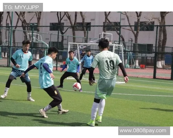 墨杯足球的魅力与挑战探索这项运动如何影响年轻人的成长与团队精神 墨杯足球的魅力与挑战探索这项运动如何影响年轻人的成长与团队精神